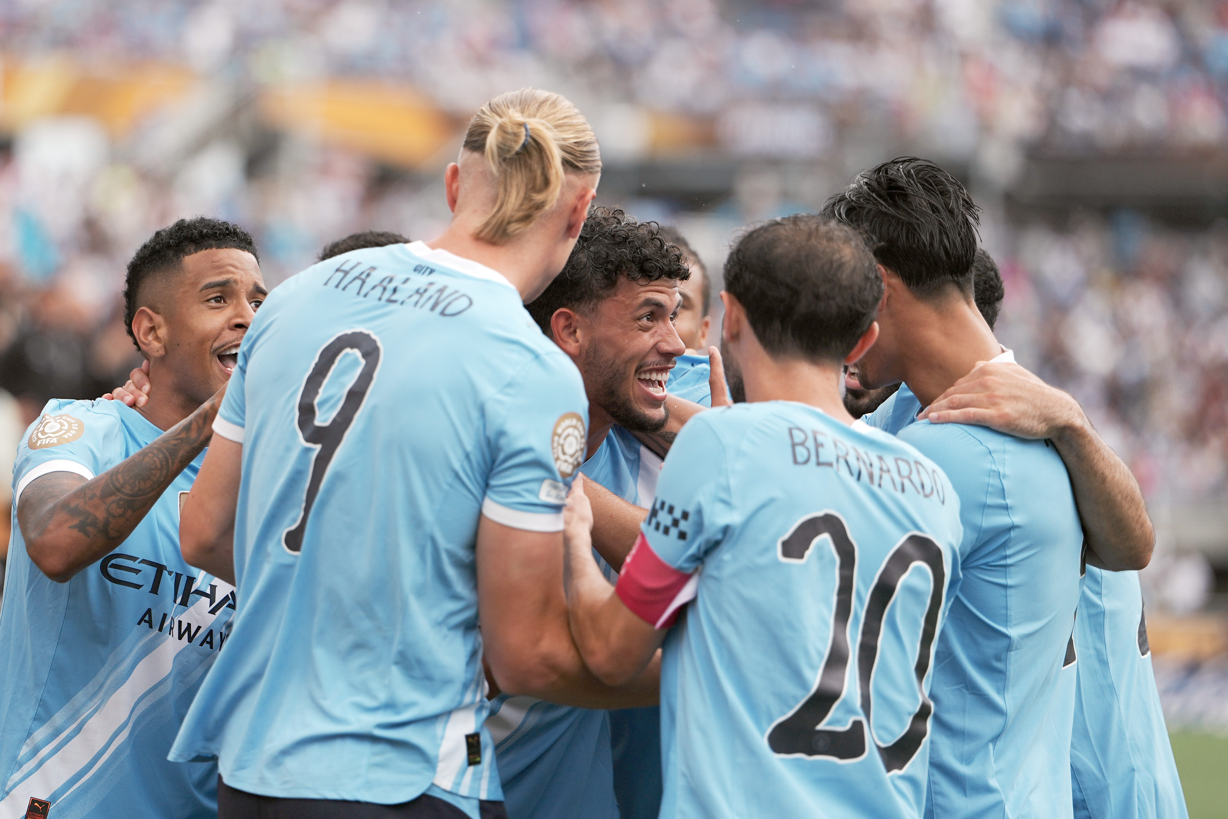 开云体育直播-关于快讯：曼联抵达美国备战世俱杯的信息