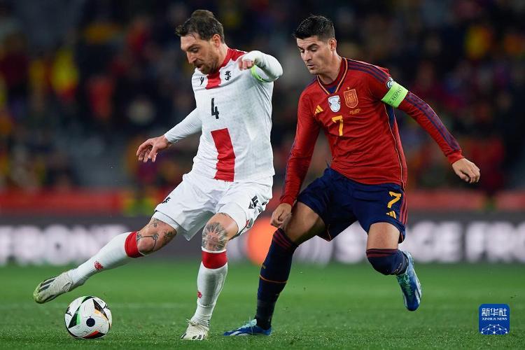 西班牙队在预选赛中取得重要胜利，晋级