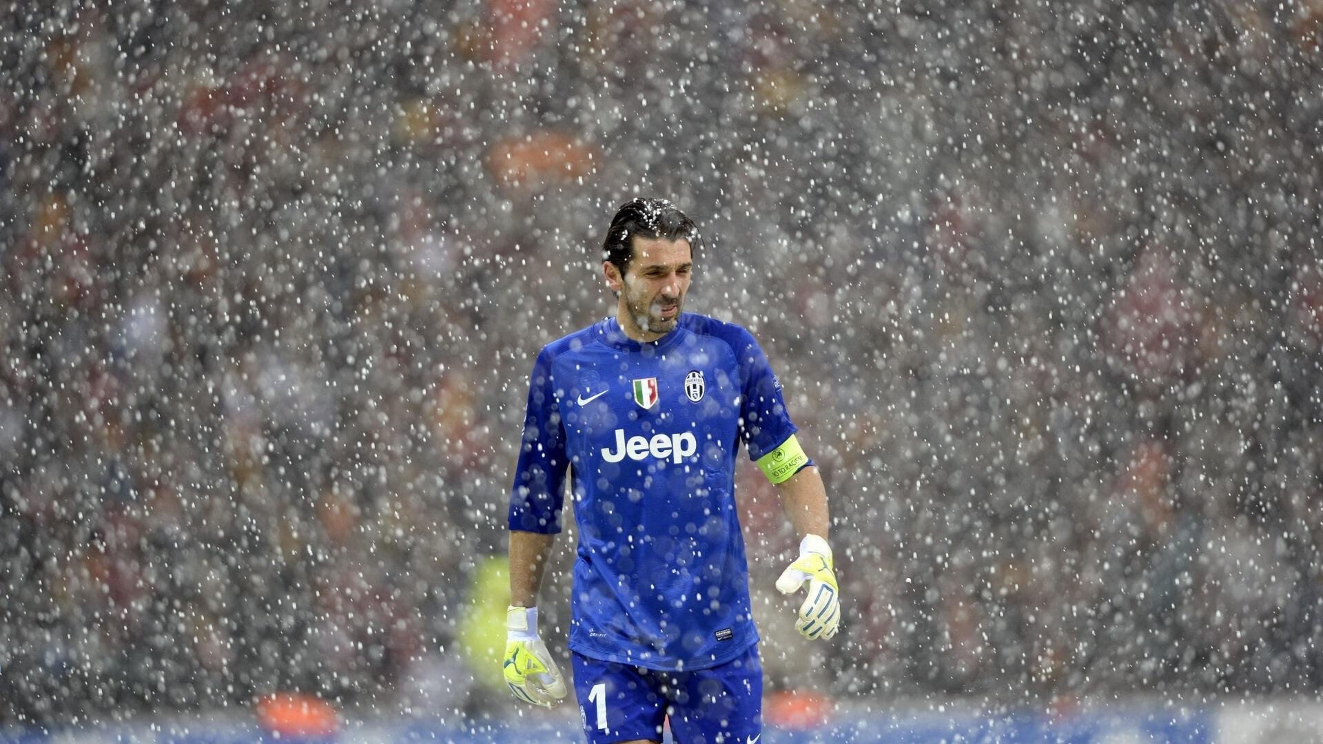 猛龙碾压快船，欧冠淘汰赛焦点战的战术启示