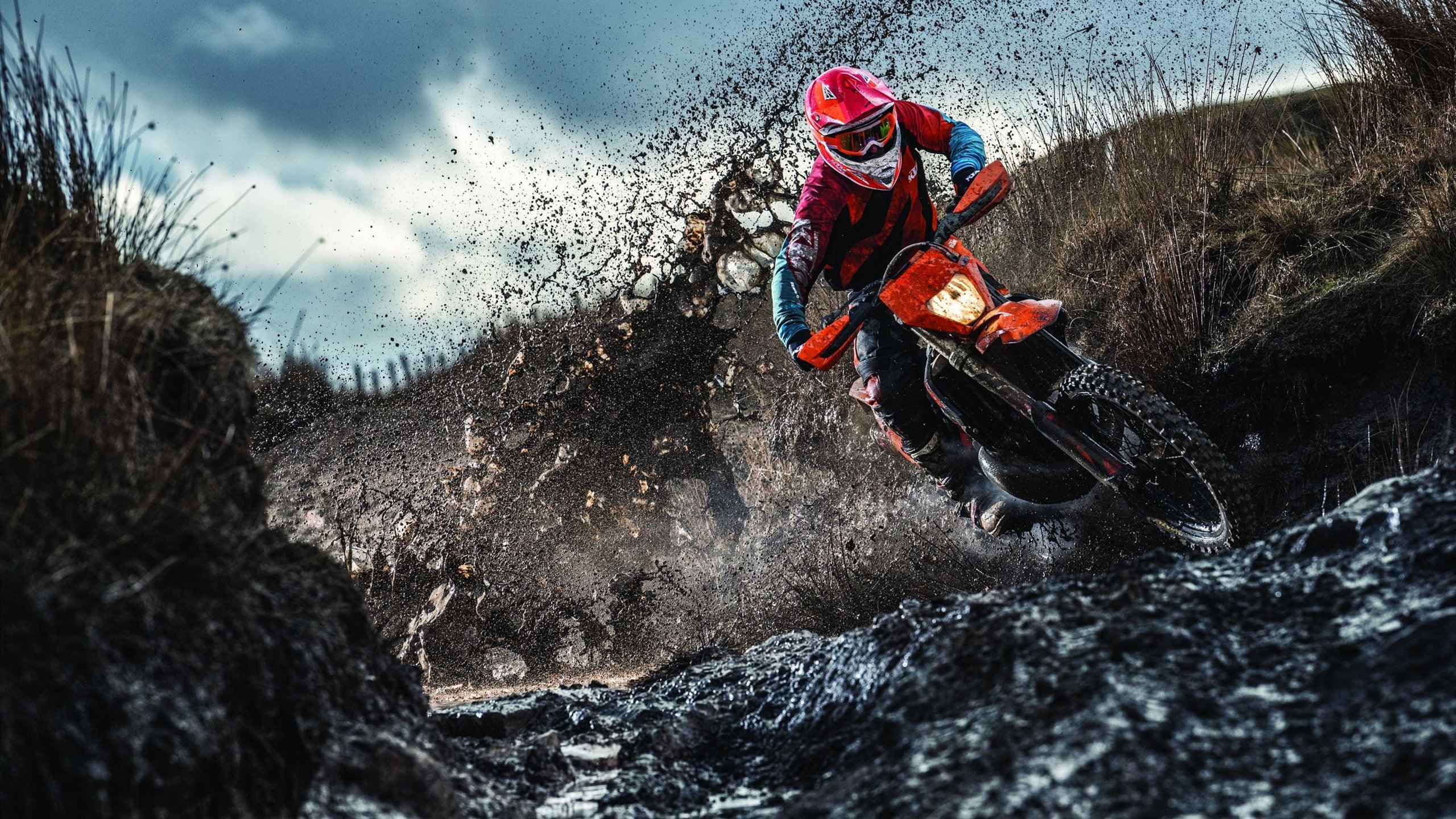 独步巅峰，德约科维奇美网轻取，年终总决赛再铸传奇