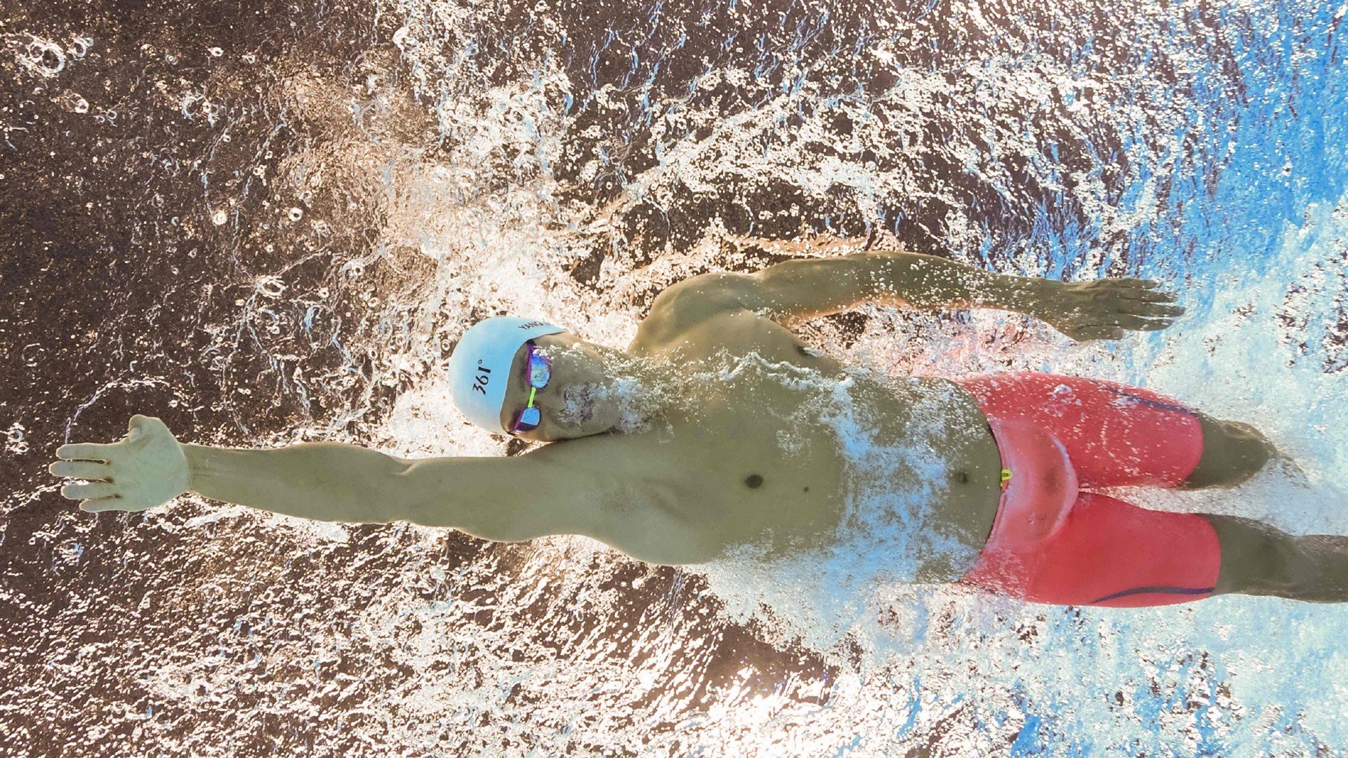 开云足球直播-郑思维关键制胜，中国队完胜韩国队，一场技术与意志的完美交响